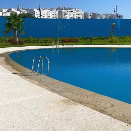 Elegant Appartement Avec Un Acces Piscine Jardin Parking Sous-Sol Et Wifi Haut Debit Fibre Optique طنجة المظهر الخارجي الصورة
