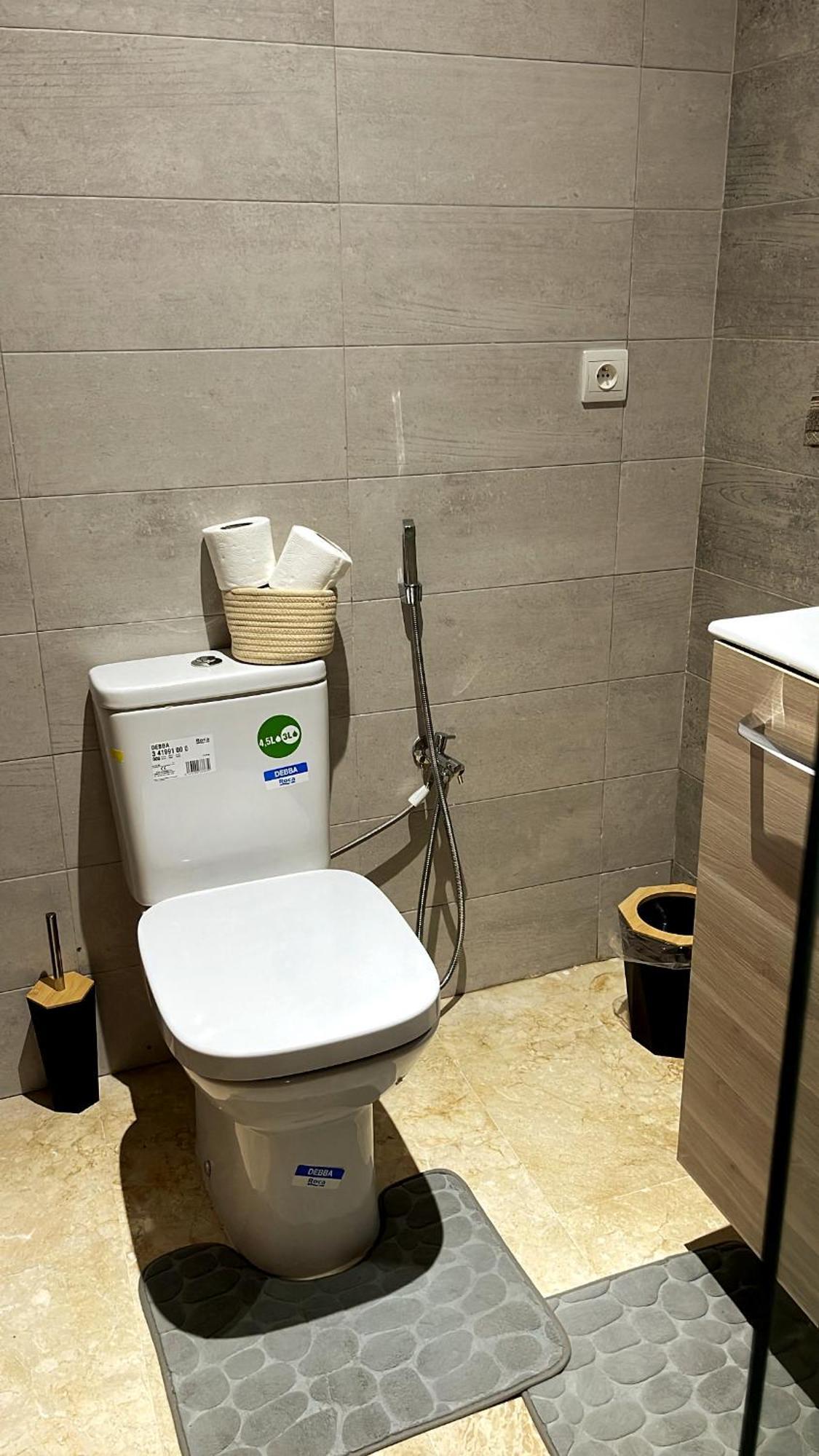 Elegant Appartement Avec Un Acces Piscine Jardin Parking Sous-Sol Et Wifi Haut Debit Fibre Optique طنجة المظهر الخارجي الصورة