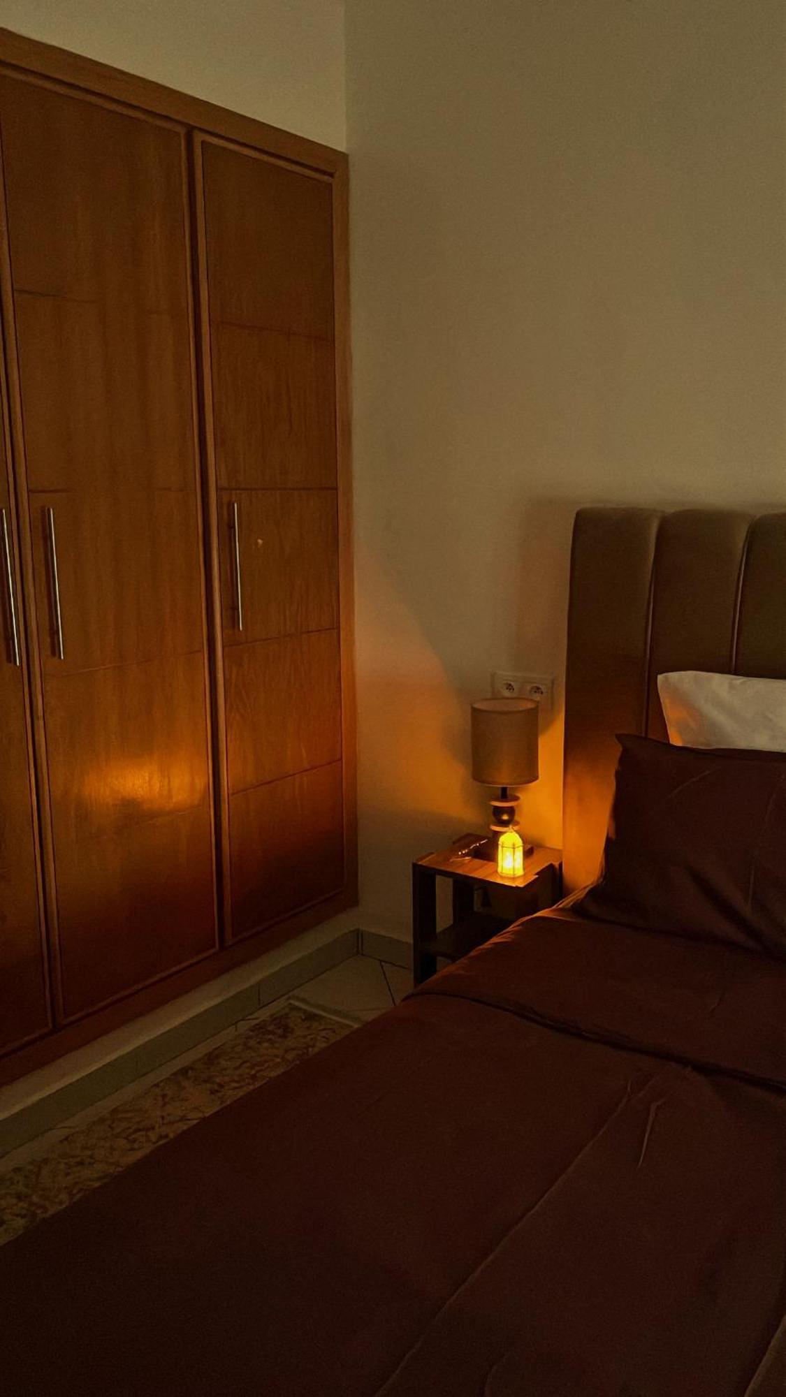 Elegant Appartement Avec Un Acces Piscine Jardin Parking Sous-Sol Et Wifi Haut Debit Fibre Optique طنجة المظهر الخارجي الصورة